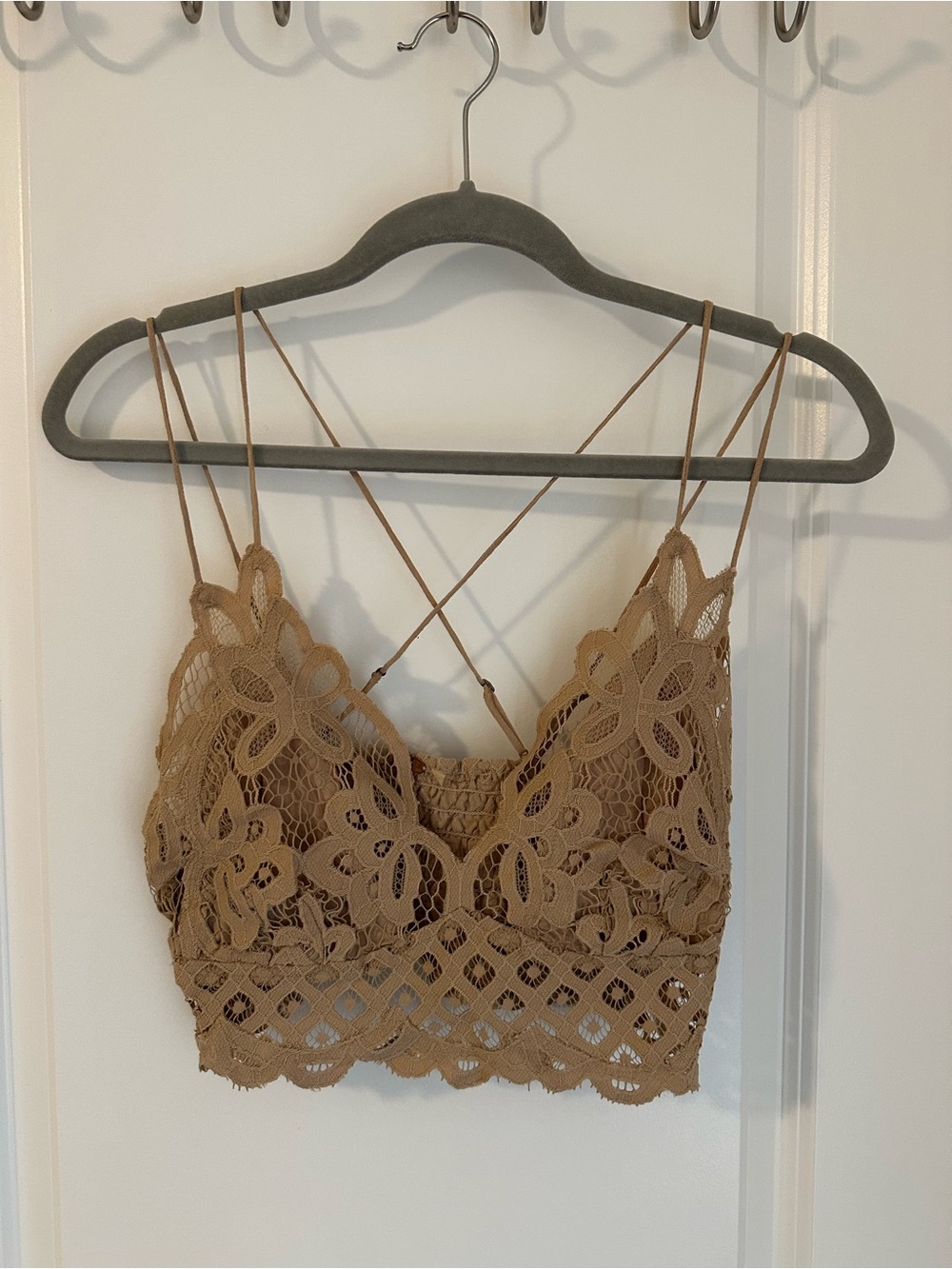 NWT Free People Adella Women’s Lace Bralette in Nude